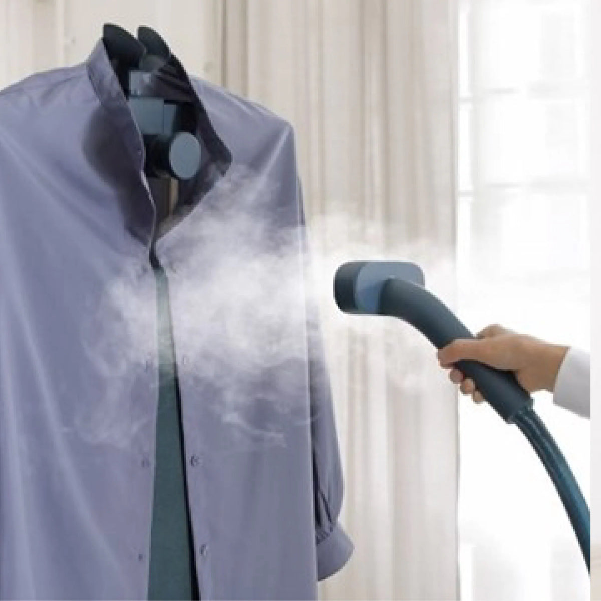 Panasonic - 樂聲牌 NI-GWG090 Stand Steamer 蒸氣掛熨機 (2,400瓦特) 特大3L水箱容量【香港行貨】